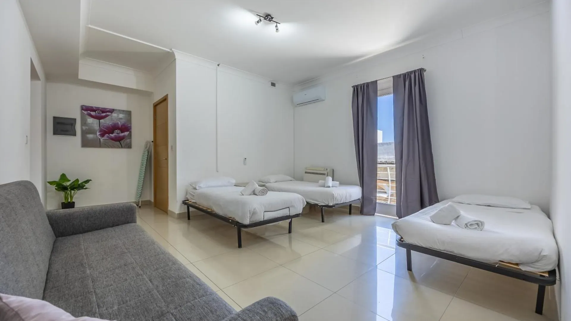 Holiday home Hard To Come By - Modern & Huge House In Sliema