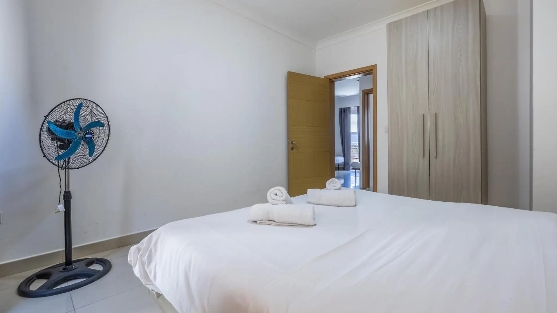 Holiday home Hard To Come By - Modern & Huge House In Sliema