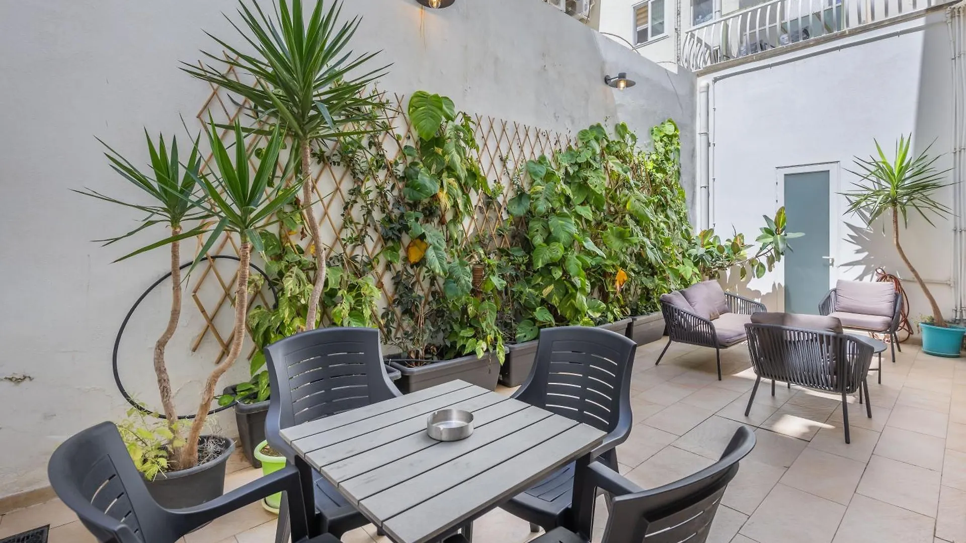 Hard To Come By - Modern & Huge House In Sliema